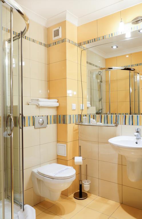 Hotel City Grudziądz Rum bild