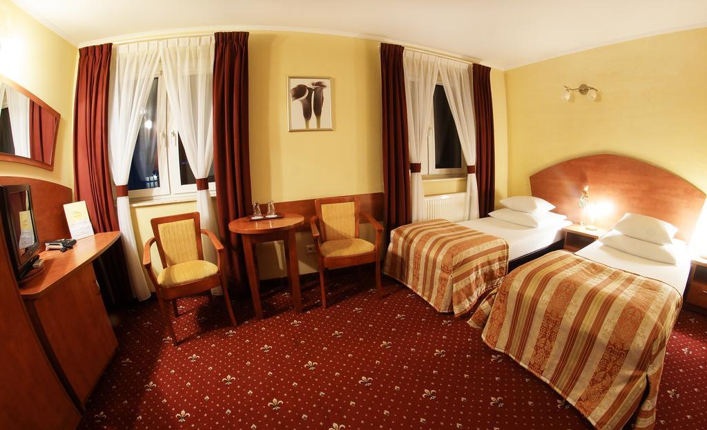 Hotel City Grudziądz Rum bild